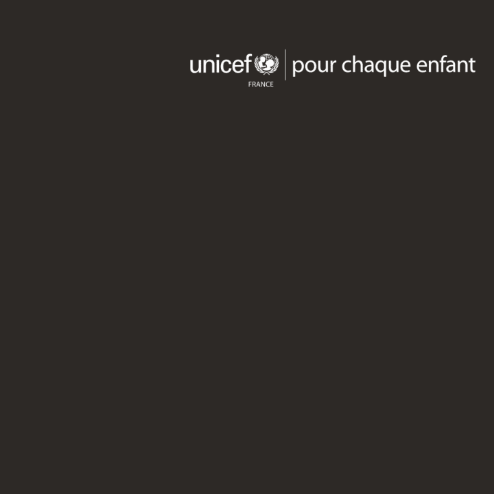 Logo noir © UNICEF