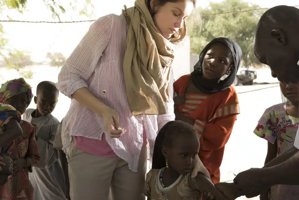 Laetitia Casta, ambassadrice de l'UNICEF, se rend au Tchad. ©UNICEF France / Christopher Morris VII
